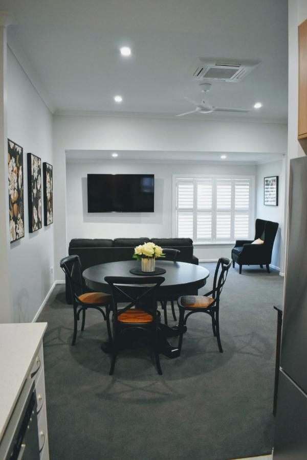 CocoBrew Boutique Apartments Rockhampton Extérieur photo