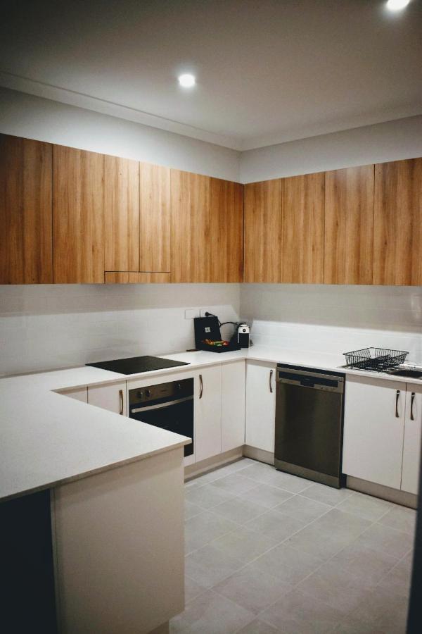 CocoBrew Boutique Apartments Rockhampton Extérieur photo